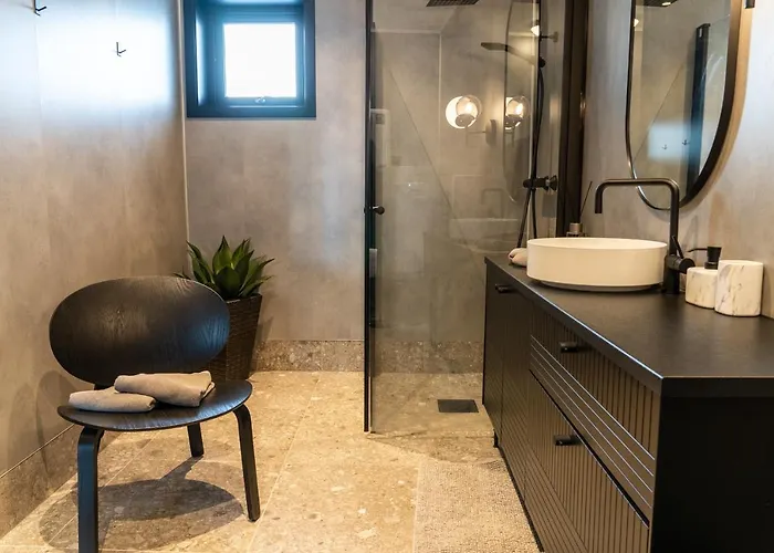 Skipperhuset 2, Kristian Isaksen Tofta